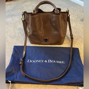 Dooney & Bourke City Patent Barlow Tote (brown)